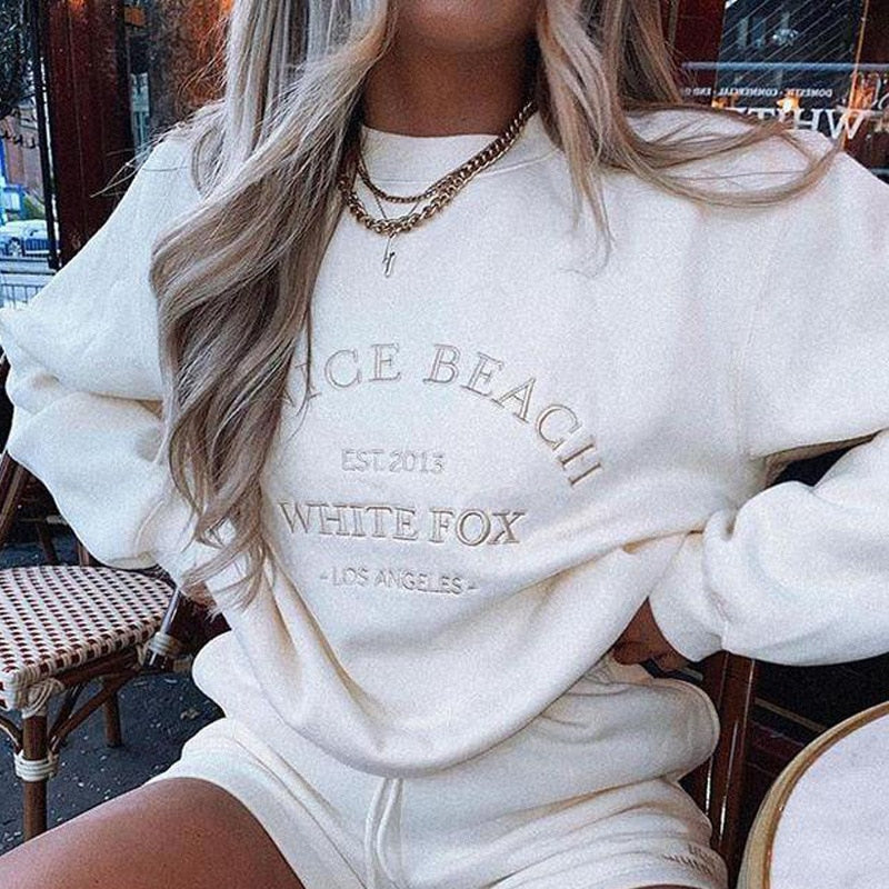 Embroidery Letter White Vintage American Oversized Sweatshirt Women Streetwear New Long Sleeve Casual Girl Tops Winter Plus Size